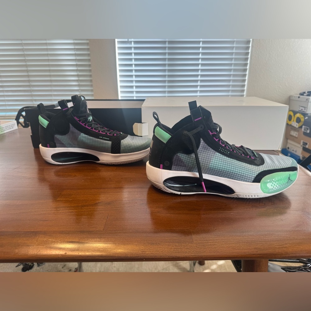 Air Jordan XXXIV Athletic Shoes - Picture 7 of 12